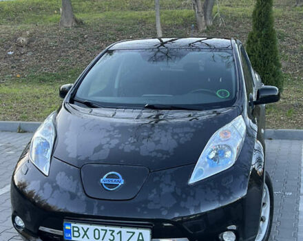 Черный Ниссан Лиф, объемом двигателя 0 л и пробегом 123 тыс. км за 6300 $, фото 1 на Automoto.ua