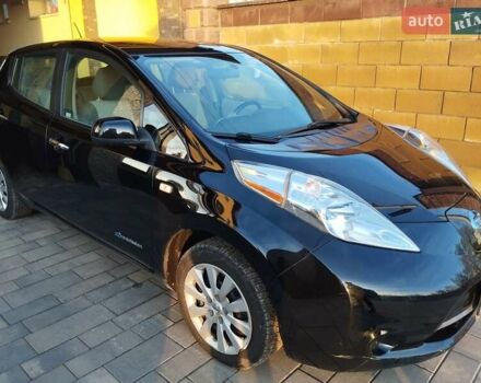 Черный Ниссан Лиф, объемом двигателя 0 л и пробегом 167 тыс. км за 5500 $, фото 1 на Automoto.ua