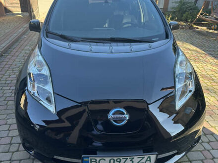 Черный Ниссан Лиф, объемом двигателя 0 л и пробегом 192 тыс. км за 10500 $, фото 1 на Automoto.ua