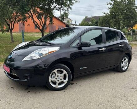 Черный Ниссан Лиф, объемом двигателя 0 л и пробегом 141 тыс. км за 6400 $, фото 1 на Automoto.ua