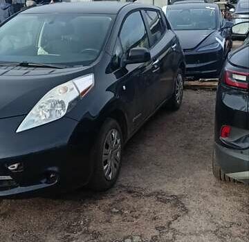 Черный Ниссан Лиф, объемом двигателя 0 л и пробегом 180 тыс. км за 4500 $, фото 1 на Automoto.ua