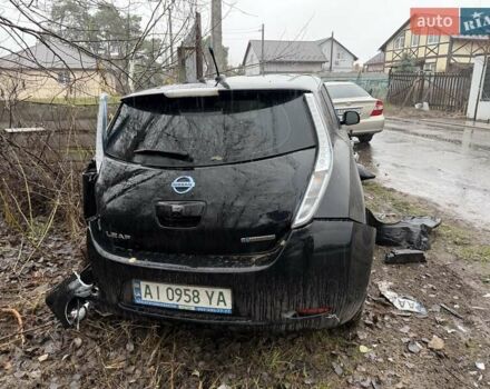 Черный Ниссан Лиф, объемом двигателя 0 л и пробегом 200 тыс. км за 1800 $, фото 1 на Automoto.ua