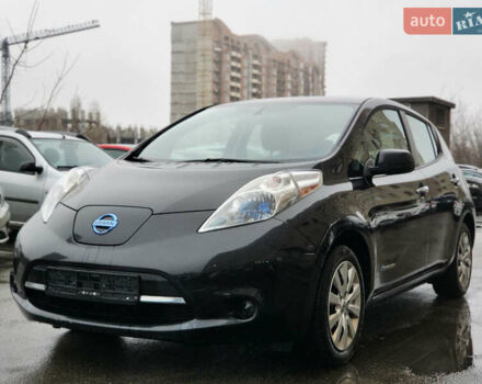 Черный Ниссан Лиф, объемом двигателя 0 л и пробегом 166 тыс. км за 6800 $, фото 1 на Automoto.ua