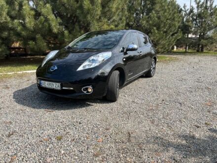 Черный Ниссан Лиф, объемом двигателя 0 л и пробегом 150 тыс. км за 6800 $, фото 1 на Automoto.ua