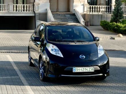 Чорний Ніссан Ліф, об'ємом двигуна 0 л та пробігом 180 тис. км за 6200 $, фото 1 на Automoto.ua