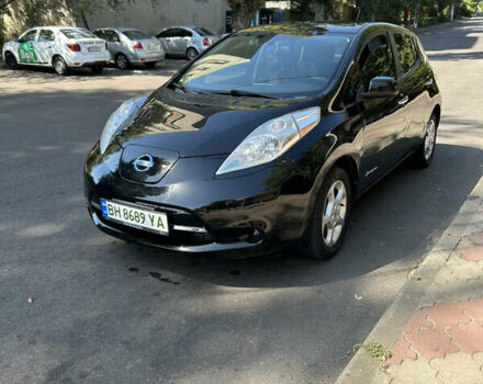 Чорний Ніссан Ліф, об'ємом двигуна 0 л та пробігом 80 тис. км за 6500 $, фото 1 на Automoto.ua