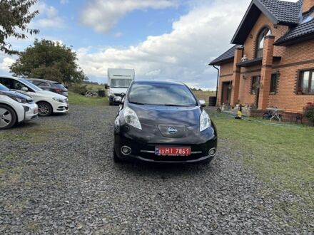 Черный Ниссан Лиф, объемом двигателя 0 л и пробегом 102 тыс. км за 6000 $, фото 1 на Automoto.ua