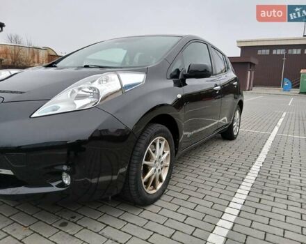 Черный Ниссан Лиф, объемом двигателя 0 л и пробегом 82 тыс. км за 8100 $, фото 1 на Automoto.ua