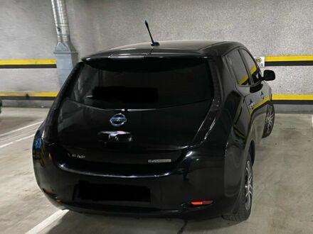 Черный Ниссан Лиф, объемом двигателя 0 л и пробегом 190 тыс. км за 11200 $, фото 1 на Automoto.ua