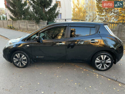 Черный Ниссан Лиф, объемом двигателя 0 л и пробегом 170 тыс. км за 6800 $, фото 1 на Automoto.ua