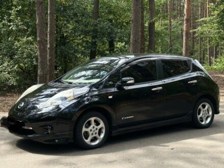 Черный Ниссан Лиф, объемом двигателя 0 л и пробегом 103 тыс. км за 5500 $, фото 1 на Automoto.ua