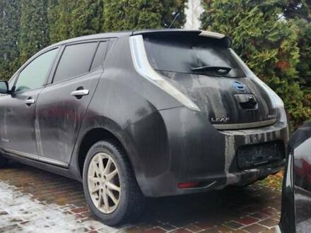 Черный Ниссан Лиф, объемом двигателя 0 л и пробегом 90 тыс. км за 6550 $, фото 1 на Automoto.ua