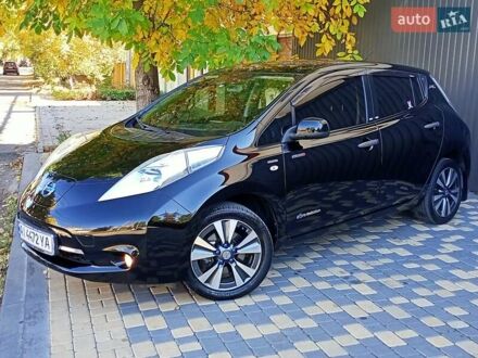 Ніссан Ліф 2015 у Одесі на Automoto.ua Чорний Ніссан Ліф, об'ємом двигуна 0 л та пробігом 70 тис. км за 7500 $, фото 1 на Automoto.ua