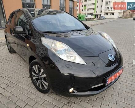 Чорний Ніссан Ліф, об'ємом двигуна 0 л та пробігом 120 тис. км за 6500 $, фото 1 на Automoto.ua