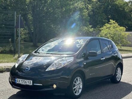 Ніссан Ліф 2015 у Харкові на Automoto.ua Чорний Ніссан Ліф, об'ємом двигуна 0 л та пробігом 132 тис. км за 7000 $, фото 1 на Automoto.ua