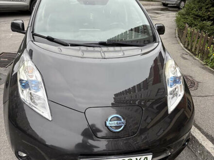 Черный Ниссан Лиф, объемом двигателя 0 л и пробегом 61 тыс. км за 8500 $, фото 1 на Automoto.ua