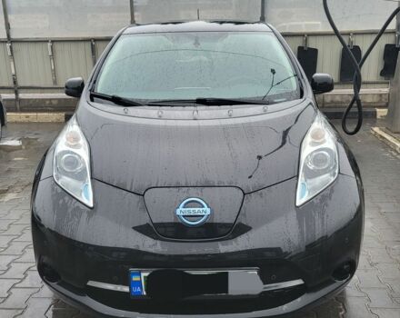 Чорний Ніссан Ліф, об'ємом двигуна 0 л та пробігом 100 тис. км за 6500 $, фото 1 на Automoto.ua