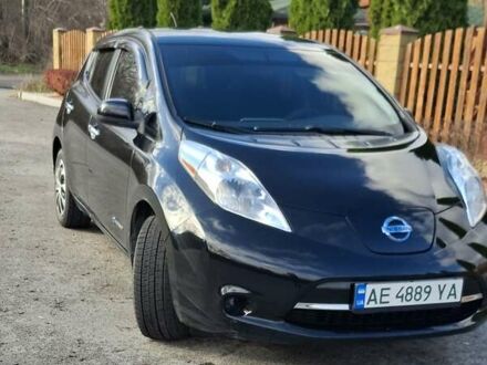 Черный Ниссан Лиф, объемом двигателя 0 л и пробегом 156 тыс. км за 8000 $, фото 1 на Automoto.ua