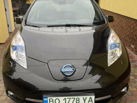 Черный Ниссан Лиф, объемом двигателя 0 л и пробегом 124 тыс. км за 7200 $, фото 1 на Automoto.ua