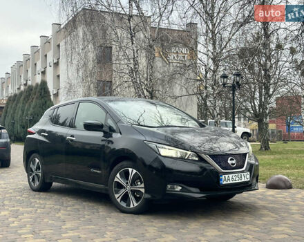 Черный Ниссан Лиф, объемом двигателя 0 л и пробегом 116 тыс. км за 12500 $, фото 1 на Automoto.ua