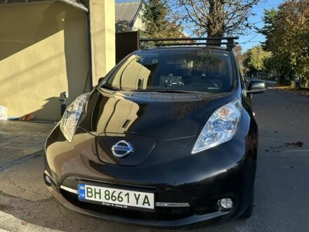 Чорний Ніссан Ліф, об'ємом двигуна 0 л та пробігом 143 тис. км за 8200 $, фото 1 на Automoto.ua