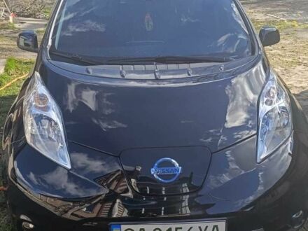 Чорний Ніссан Ліф, об'ємом двигуна 0 л та пробігом 96 тис. км за 8500 $, фото 1 на Automoto.ua