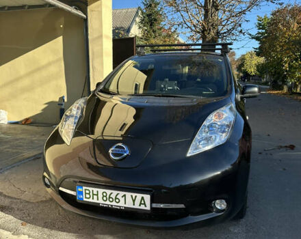 Чорний Ніссан Ліф, об'ємом двигуна 0 л та пробігом 143 тис. км за 8200 $, фото 1 на Automoto.ua
