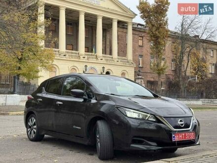 Черный Ниссан Лиф, объемом двигателя 0 л и пробегом 141 тыс. км за 12650 $, фото 1 на Automoto.ua