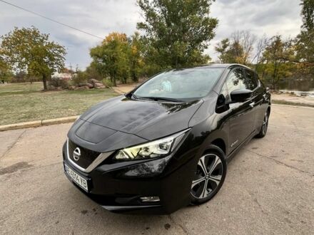 Ниссан Лиф 2018 в Днепре (Днепропетровске) на Automoto.ua Черный Ниссан Лиф, объемом двигателя 0 л и пробегом 57 тыс. км за 14500 $, фото 1 на Automoto.ua