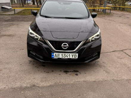 Черный Ниссан Лиф, объемом двигателя 0 л и пробегом 146 тыс. км за 13300 $, фото 1 на Automoto.ua