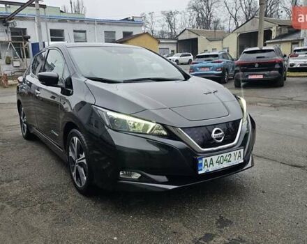 Черный Ниссан Лиф, объемом двигателя 0 л и пробегом 129 тыс. км за 11200 $, фото 1 на Automoto.ua