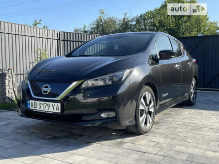 Черный Ниссан Лиф, объемом двигателя 0 л и пробегом 145 тыс. км за 13150 $, фото 1 на Automoto.ua