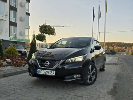 Черный Ниссан Лиф, объемом двигателя 0 л и пробегом 190 тыс. км за 12500 $, фото 1 на Automoto.ua