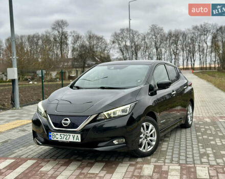 Чорний Ніссан Ліф, об'ємом двигуна 0 л та пробігом 96 тис. км за 11700 $, фото 1 на Automoto.ua