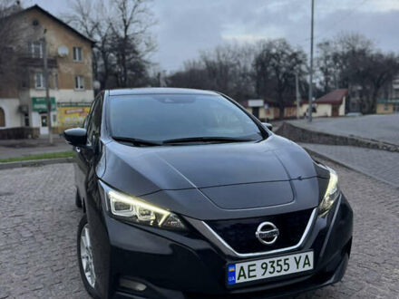 Черный Ниссан Лиф, объемом двигателя 0 л и пробегом 164 тыс. км за 11600 $, фото 1 на Automoto.ua