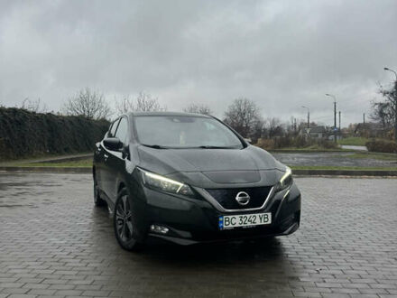 Черный Ниссан Лиф, объемом двигателя 0 л и пробегом 154 тыс. км за 10700 $, фото 1 на Automoto.ua