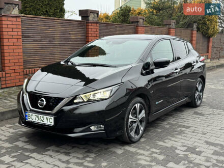 Черный Ниссан Лиф, объемом двигателя 0 л и пробегом 19 тыс. км за 14800 $, фото 1 на Automoto.ua