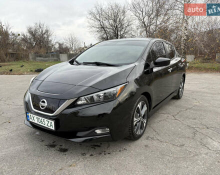 Черный Ниссан Лиф, объемом двигателя 0 л и пробегом 97 тыс. км за 10300 $, фото 1 на Automoto.ua