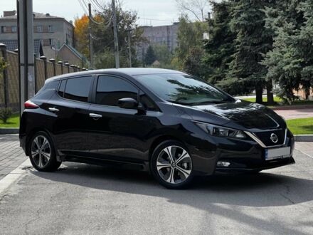 Ниссан Лиф 2020 в Днепре (Днепропетровске) на Automoto.ua Черный Ниссан Лиф, объемом двигателя 0 л и пробегом 25 тыс. км за 20000 $, фото 1 на Automoto.ua