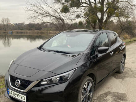 Черный Ниссан Лиф, объемом двигателя 0 л и пробегом 108 тыс. км за 19500 $, фото 1 на Automoto.ua