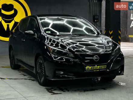 Черный Ниссан Лиф, объемом двигателя 0 л и пробегом 15 тыс. км за 20000 $, фото 1 на Automoto.ua