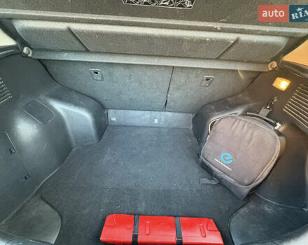 Коричневый Ниссан Лиф, объемом двигателя 0 л и пробегом 102 тыс. км за 5500 $, фото 18 на Automoto.ua