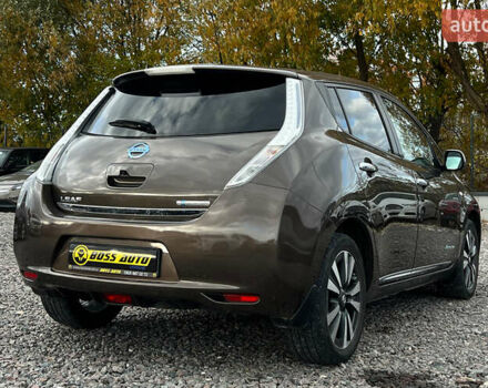 Коричневий Ніссан Ліф, об'ємом двигуна 0 л та пробігом 156 тис. км за 7999 $, фото 3 на Automoto.ua