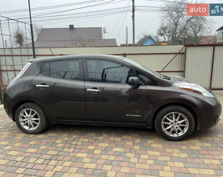 Коричневий Ніссан Ліф, об'ємом двигуна 0 л та пробігом 185 тис. км за 6500 $, фото 6 на Automoto.ua