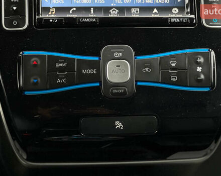 Коричневий Ніссан Ліф, об'ємом двигуна 0 л та пробігом 156 тис. км за 7999 $, фото 13 на Automoto.ua