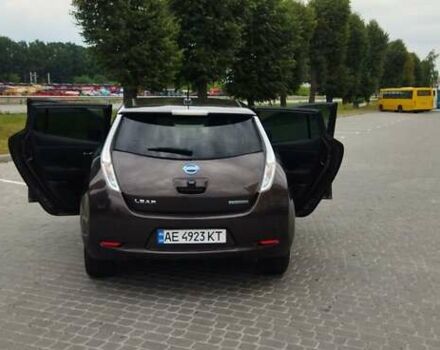 Коричневый Ниссан Лиф, объемом двигателя 0 л и пробегом 112 тыс. км за 7700 $, фото 1 на Automoto.ua