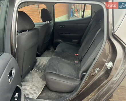 Коричневий Ніссан Ліф, об'ємом двигуна 0 л та пробігом 185 тис. км за 6500 $, фото 16 на Automoto.ua