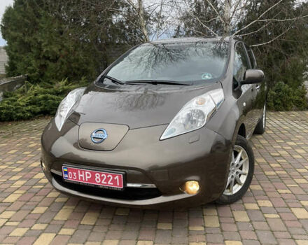 Коричневый Ниссан Лиф, объемом двигателя 0 л и пробегом 141 тыс. км за 9200 $, фото 2 на Automoto.ua