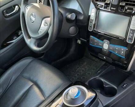 Коричневий Ніссан Ліф, об'ємом двигуна 0 л та пробігом 163 тис. км за 7550 $, фото 2 на Automoto.ua