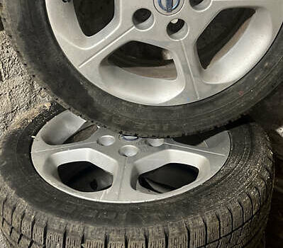 Коричневый Ниссан Лиф, объемом двигателя 0 л и пробегом 72 тыс. км за 9300 $, фото 14 на Automoto.ua